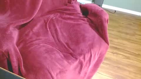 boy_4_daddies online show from October 24, 12:19 am