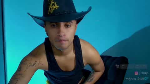 boy_nauthy online show from October 13, 10:43 pm