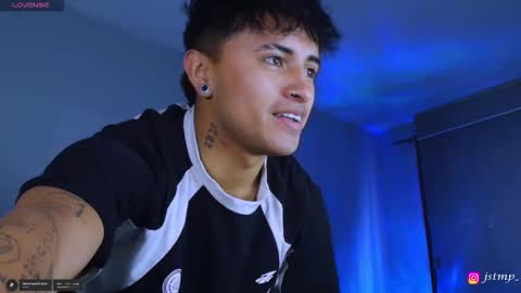 boy_nauthy online show from November 5, 3:12 pm