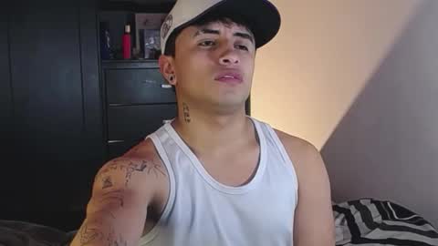 boy_nauthy online show from March 17, 4:10 pm