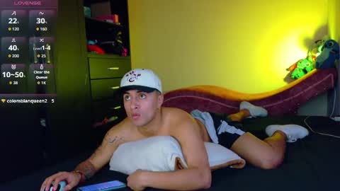 boy_nauthy online show from July 23, 7:06 am