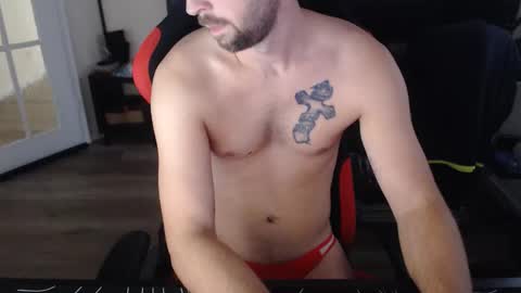 Snapshot of boy_t0y89 chatting on November 16, 10:43 am boy_t0y89 online show from November 16, 10:43 am