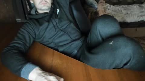 BoyApollon online show from December 21, 8:10 am