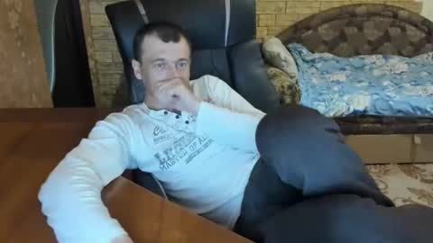 BoyApollon online show from April 9, 5:07 am