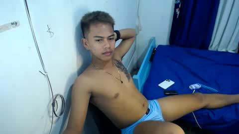 boyax16 online show from January 9, 2:18 pm