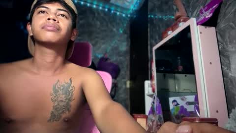 boyax16 online show from November 20, 4:51 pm