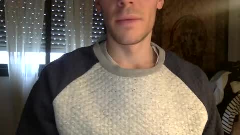 Snapshot of boybcn94 chatting on February 13, 4:03 pm boybcn94 online show from February 13, 4:03 pm