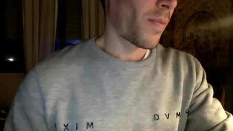 Snapshot of boybcn94 chatting on March 10, 6:13 pm boybcn94 online show from March 10, 6:13 pm