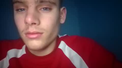 Snapshot of boyblondhetero chatting on November 17, 10:04 pm boyblondhetero online show from November 17, 10:04 pm