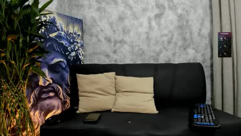 boyc02_ online show from November 6, 12:33 am