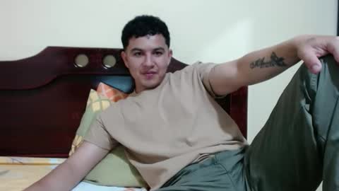 boyfit2023 online show from April 18, 1:31 am