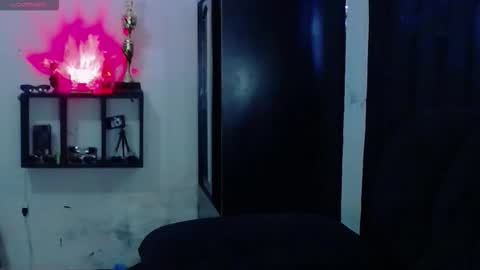 Snapshot of boylatin_777 chatting on December 13, 7:53 pm miguel online show from December 13, 7:53 pm