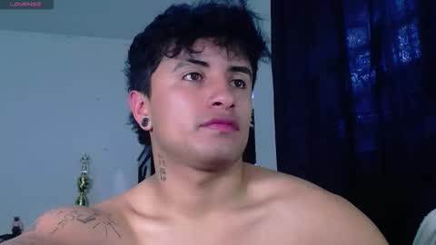 Snapshot of boylatin_777 chatting on December 14, 7:07 pm miguel online show from December 14, 7:07 pm