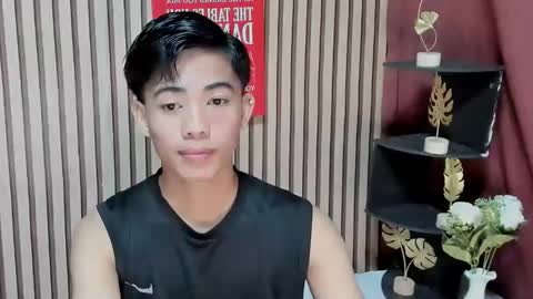 HI IM JAMES DONT FORGET GIVE ME THUMBS UP AND JOIN TO MY FANCLUB online show from September 17, 4:19 pm