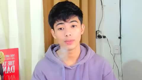 HI IM JAMES DONT FORGET GIVE ME THUMBS UP AND JOIN TO MY FANCLUB online show from December 19, 6:26 pm