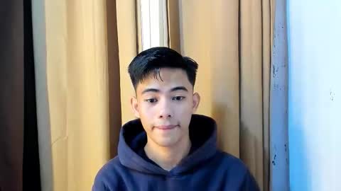 HI IM JAMES DONT FORGET GIVE ME THUMBS UP AND JOIN TO MY FANCLUB online show from February 15, 6:43 am