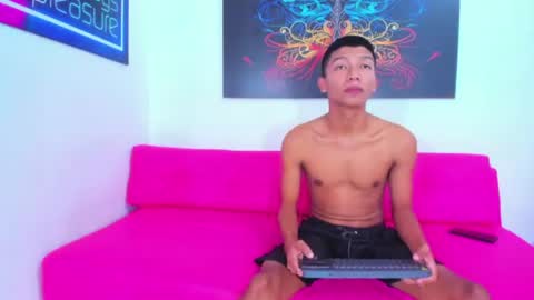 Snapshot of boys_twink69 chatting on June 14, 6:54 pm boys_twink69 online show from June 14, 6:54 pm
