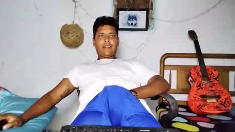 Snapshot of boysex1124 chatting on January 7, 1:46 pm andrew online show from January 7, 1:46 pm