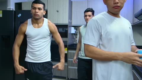 Angelo Mark Fernando Taylor online show from January 30, 11:44 am