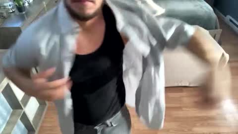 boytoy8969 online show from April 10, 12:10 pm