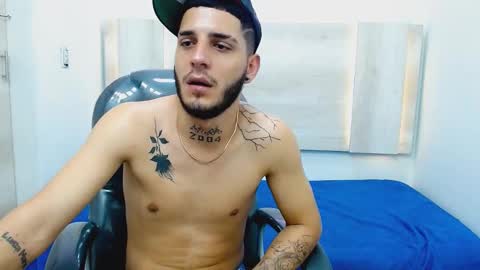 MAX online show from December 28, 10:25 am