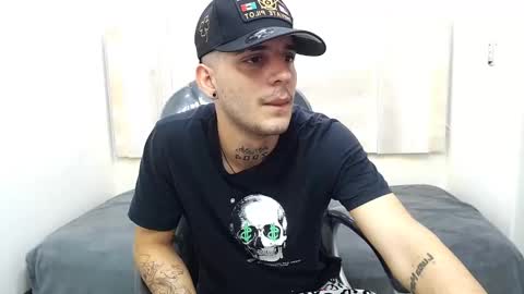 MAX online show from February 1, 2:16 am