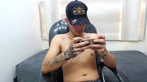 MAX online show from February 2, 4:26 am