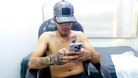 MAX online show from February 13, 6:59 pm