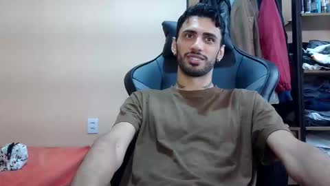 boyzinm2 online show from March 17, 12:08 pm