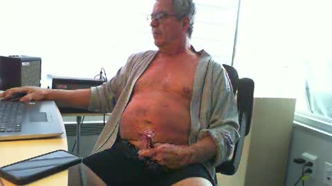 Snapshot of bozou chatting on January 7, 7:17 pm bozou online show from January 7, 7:17 pm