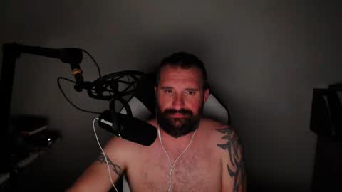 Snapshot of bpax11 chatting on December 7, 9:50 am bpax11 online show from December 7, 9:50 am