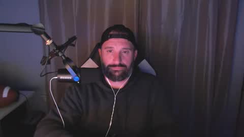 Snapshot of bpax11 chatting on November 2, 8:06 am bpax11 online show from November 2, 8:06 am