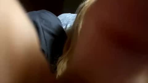 Snapshot of bps276 chatting on April 10, 4:55 pm bps276 online show from April 10, 4:55 pm