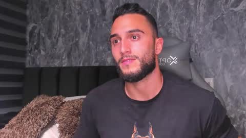 Snapshot of brad1_ chatting on October 24, 11:23 pm instagramBrad mayers1twittermayersbrad online show from October 24, 11:23 pm