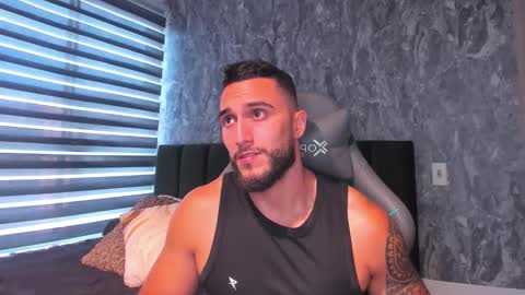 Snapshot of brad1_ chatting on November 1, 8:00 pm instagramBrad mayers1twittermayersbrad online show from November 1, 8:00 pm