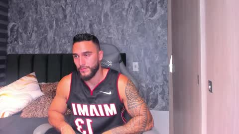 Snapshot of brad1_ chatting on November 13, 12:31 am instagramBrad mayers1twittermayersbrad online show from November 13, 12:31 am