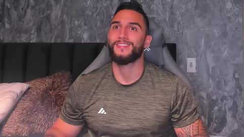 Snapshot of brad1_ chatting on November 14, 12:09 am instagramBrad mayers1twittermayersbrad online show from November 14, 12:09 am