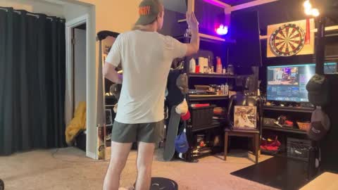 Snapshot of brad_bounce chatting on April 21, 1:42 am Brad Ballsy online show from April 21, 1:42 am