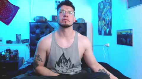 brad hot boy online show from December 3, 2:25 am