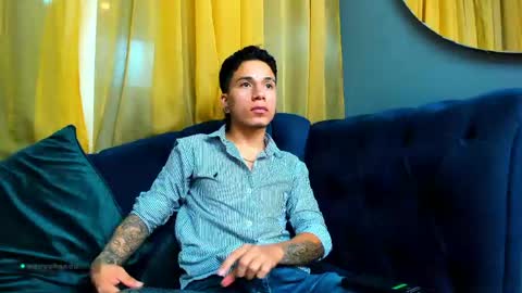Snapshot of brad_toro chatting on May 19, 12:49 am Brad Toro online show from May 19, 12:49 am