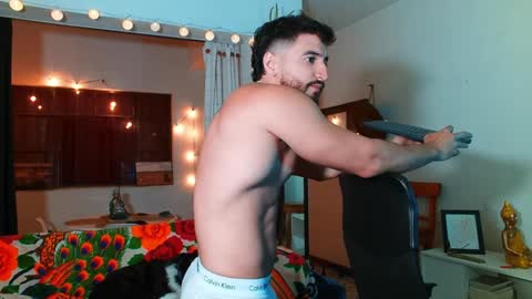 Bradley Martinez online show from February 2, 1:02 am