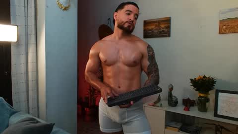 Bradley Martinez online show from October 1, 12:27 am