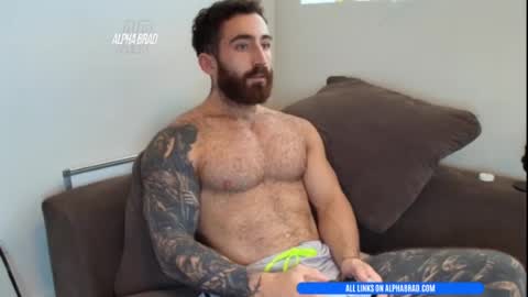 Snapshot of bradtrainn chatting on July 1, 6:51 pm bradtrainn online show from July 1, 6:51 pm