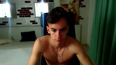 BradyFlint online show from October 16, 4:02 am