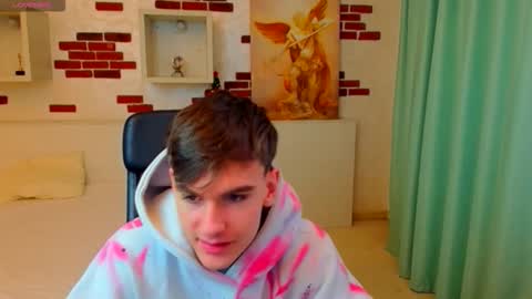 BradyFlint online show from February 6, 5:23 am