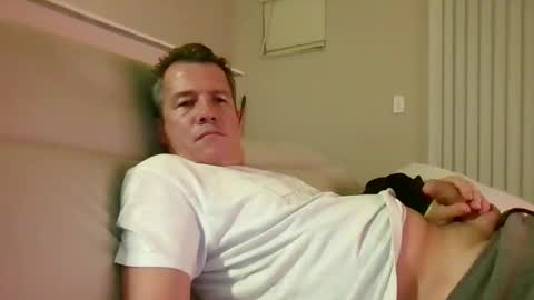Snapshot of brafred1 chatting on May 29, 5:49 am brafred1 online show from May 29, 5:49 am