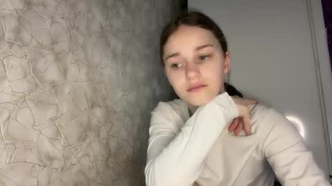 Kate online show from April 16, 5:14 pm