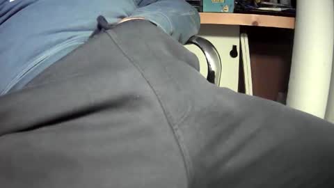 Snapshot of bram27370 chatting on January 14, 7:14 am bram27370 online show from January 14, 7:14 am