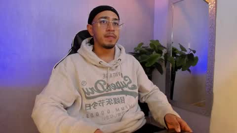 Brand  online show from March 28, 11:32 am