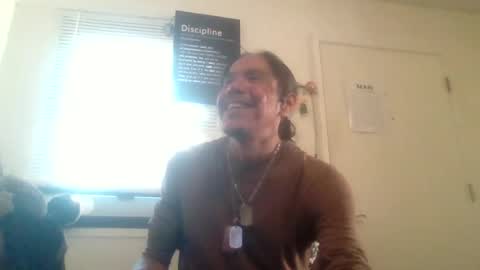 Snapshot of brandenandtribe005 chatting on June 15, 10:45 pm brandenandtribe005 online show from June 15, 10:45 pm